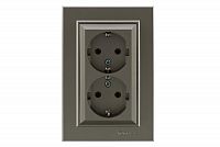 Розетка 2-м СП Karea 16А IP20 с/з зел. Makel 56052082