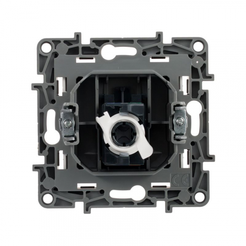 Розетка компьютерная СП Etika RJ45 кат.6 UTP бел. IEK 672253 фото 4