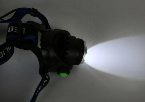 Фонарь аккумуляторный налобный E150 CREE 3Вт фокус 3 режима 220В пластик. черн. (бокс) Ultraflash 12188 фото 15