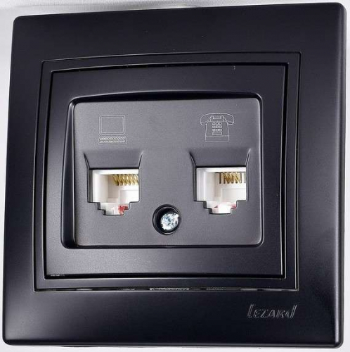 Розетка компьютерная + телефонная 2-м Mira RJ45 + RJ11 со вставкой черн. бархат LEZARD 701-4242-143 фото 2