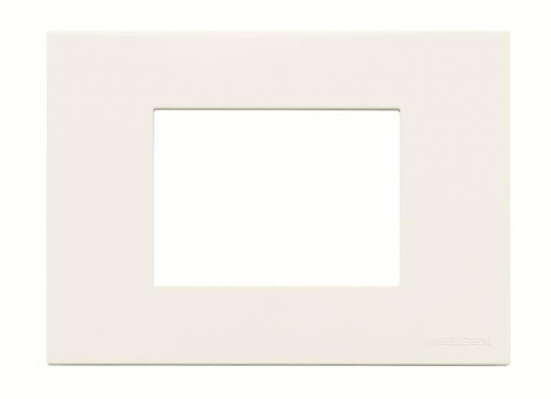 Рамка итальянского стандарта 3M 3-мод. базовая Zenit альп.бел. ABB 2CLA247310N1101
