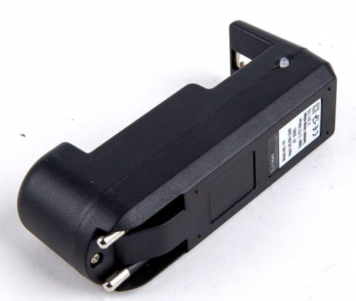 Фонарь аккумуляторный E142 CREE 3Вт фокус 3 режима 220В пластик. черн. (бокс) Ultraflash 12187 фото 13