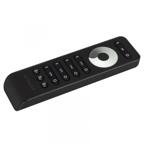 Пульт SMART-R33-DIM 4 канала 2.4G IP20 пластик черн. Arlight 032941