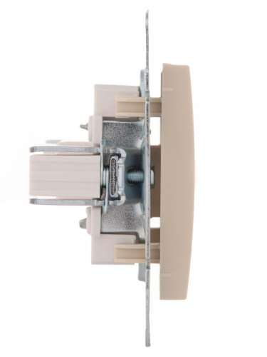 Розетка компьютерная 1-м СП Karina RJ45 механизм крем. LEZARD 707-0388-139 фото 2