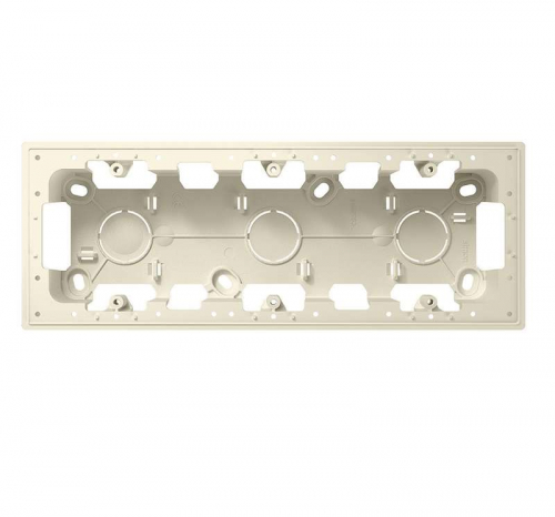Коробка 3-м ОП Simon24 сл. кость Simon 2400753-031