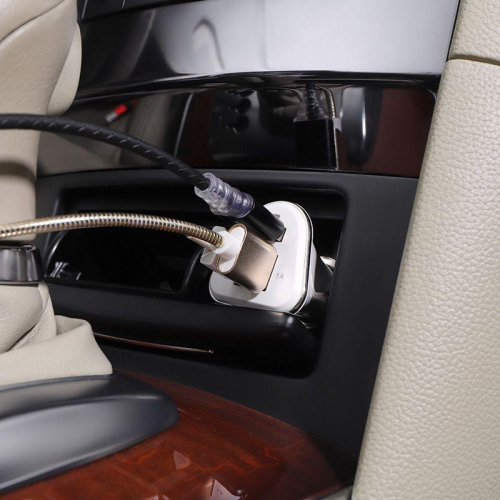 Автозарядка в прикуриватель 3хUSB (АЗУ) 2х1000мА 2100мА бел. Rexant 18-1949 фото 4